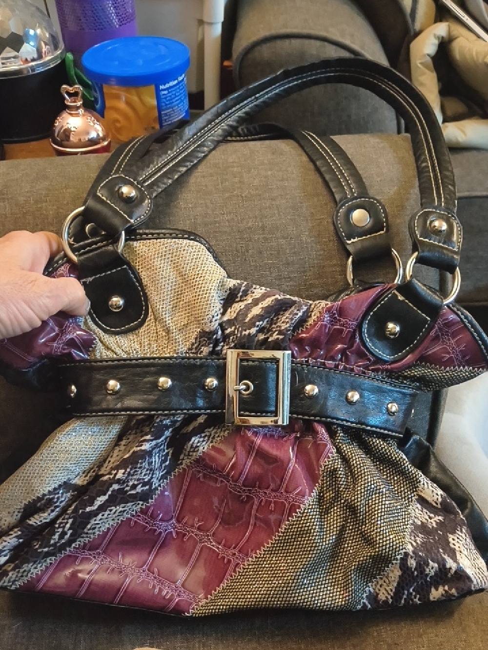 Stylish Women's Patchwork Tote Handbag in Burgundy and Black